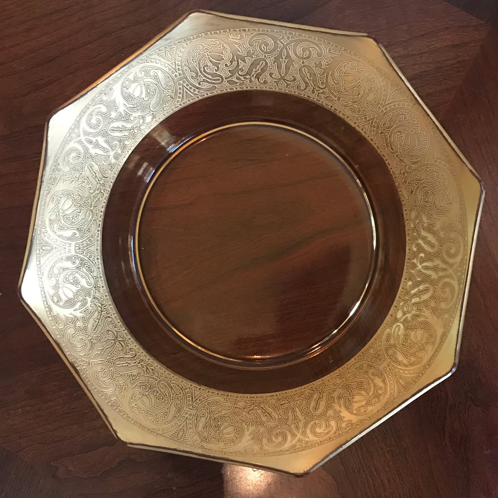 Vintage amber bowl with wide filigree gold band